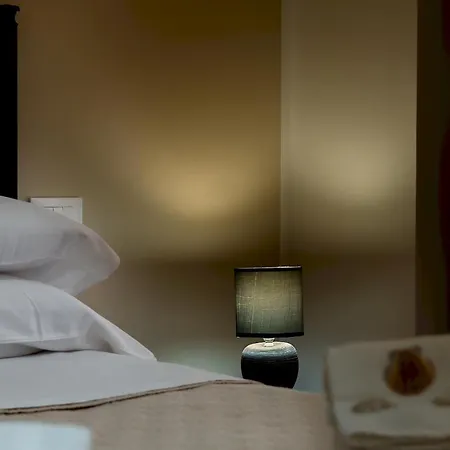 ゲストハウス Samira 4*